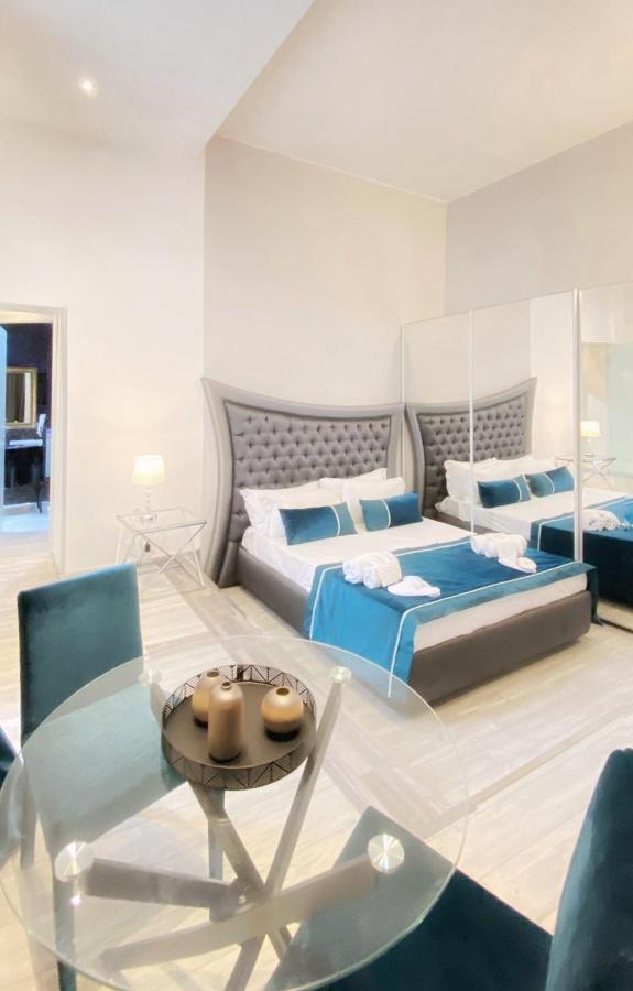 Relais Nazionale 18 *