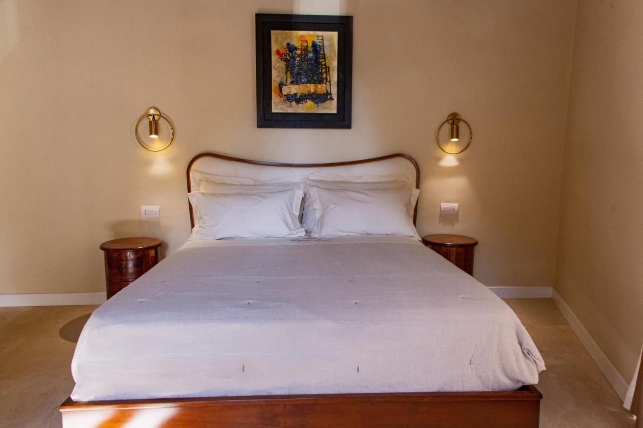 Bed & Breakfast Repetita Juvant Rome