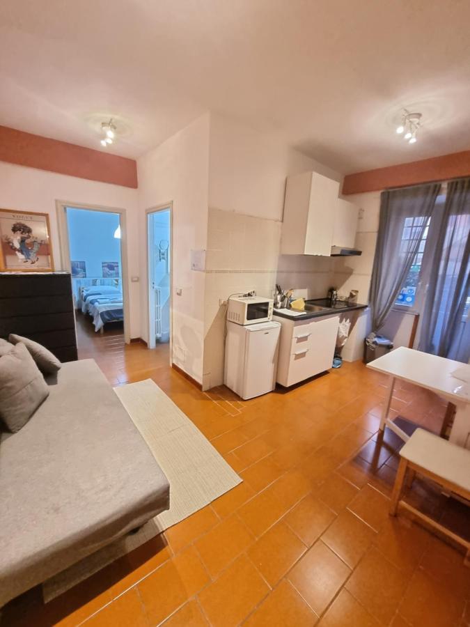 Lapo's Apartment's Appartement