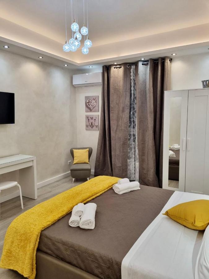 Close To The Coloseum, 2 Minutes Walk From Metro A Appartement