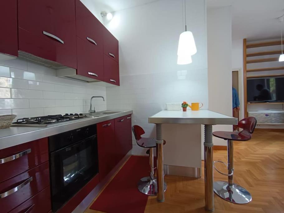 New - Comfortable Apt Porta Latina * Rome