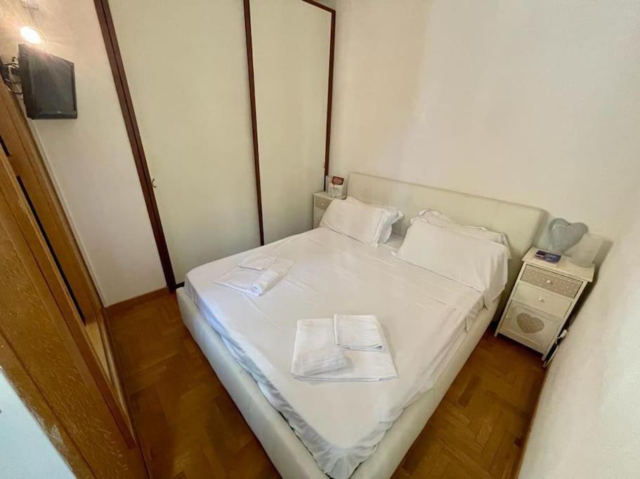 New - Comfortable Apt Porta Latina * Rome