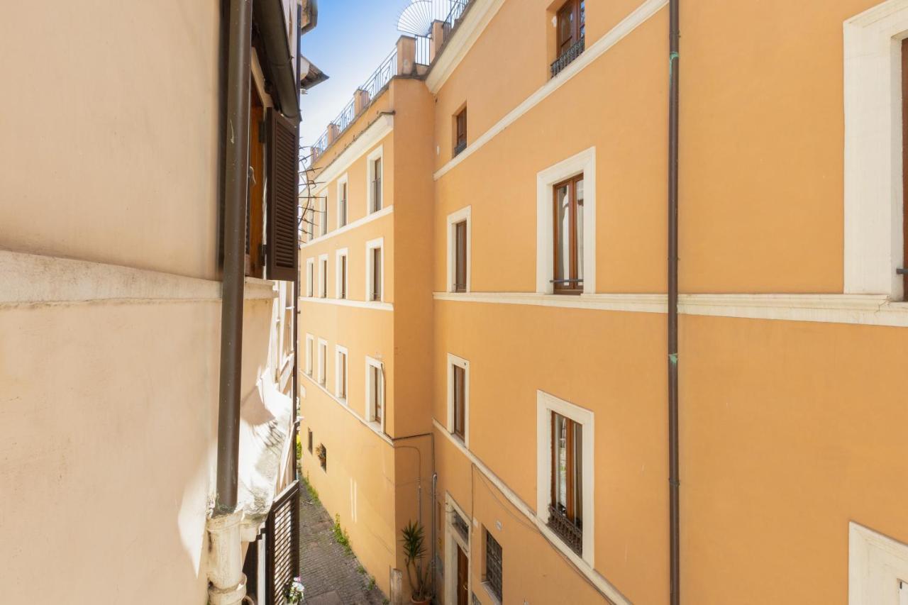 Amazing Historical - Jewish Ghetto * Rome