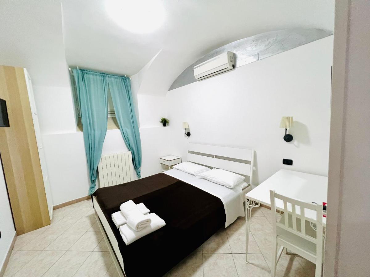 Pisa Hotel *