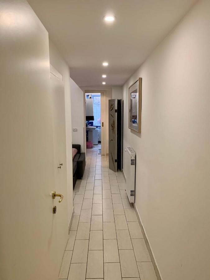 Apartment Chroma Farinone 28 *