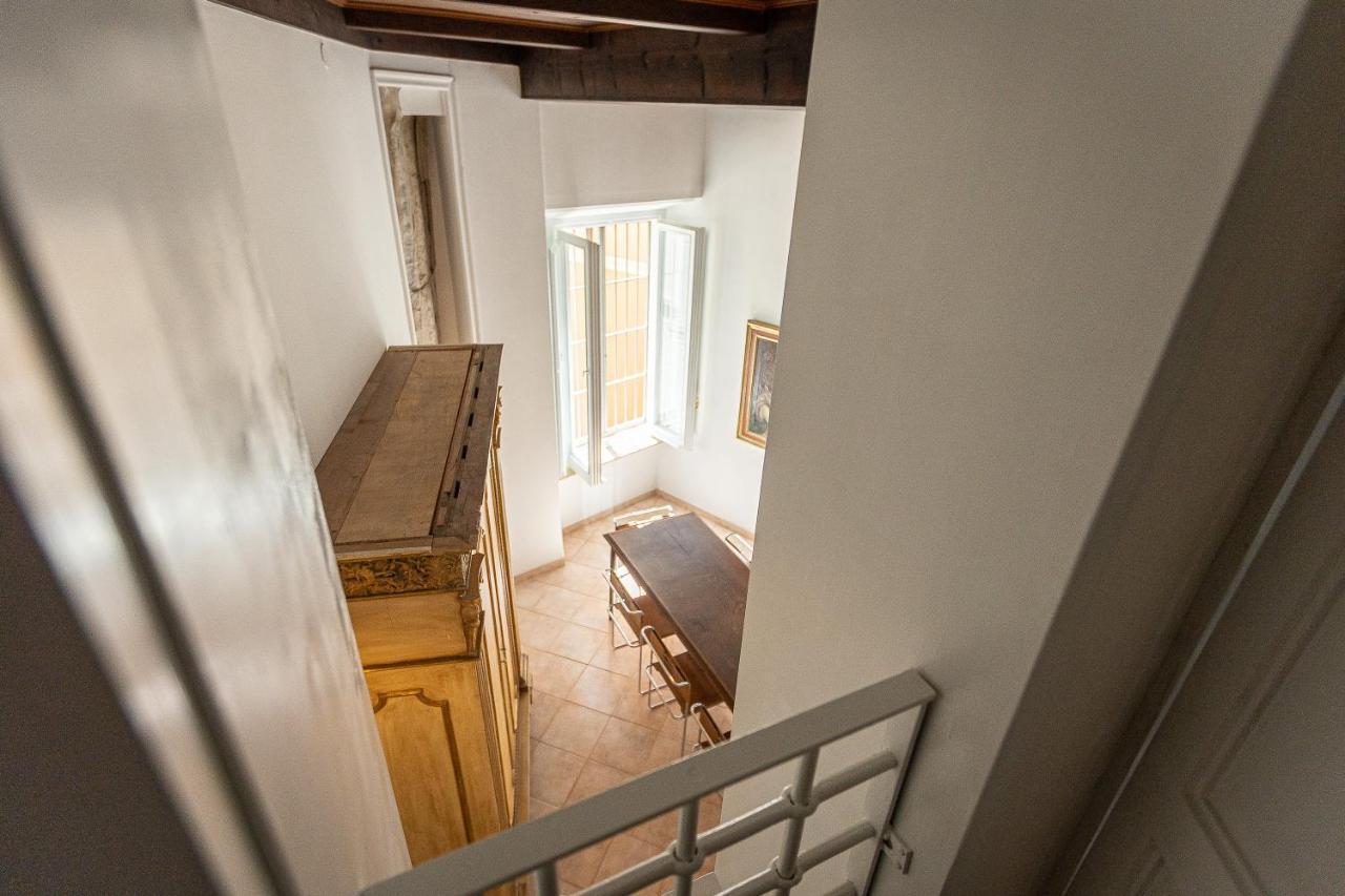 Amazing Historical - Jewish Ghetto Apartment