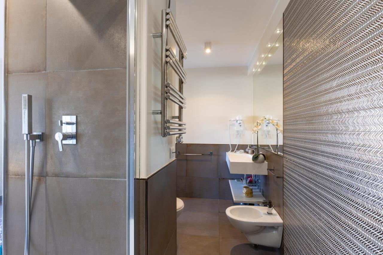 Apartment Penthouse With A Panoramic Rooftop In Trastevere With Seasonally Jacuzzi Rome