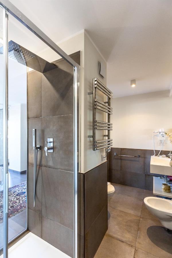 Apartment Penthouse With A Panoramic Rooftop In Trastevere With Seasonally Jacuzzi *