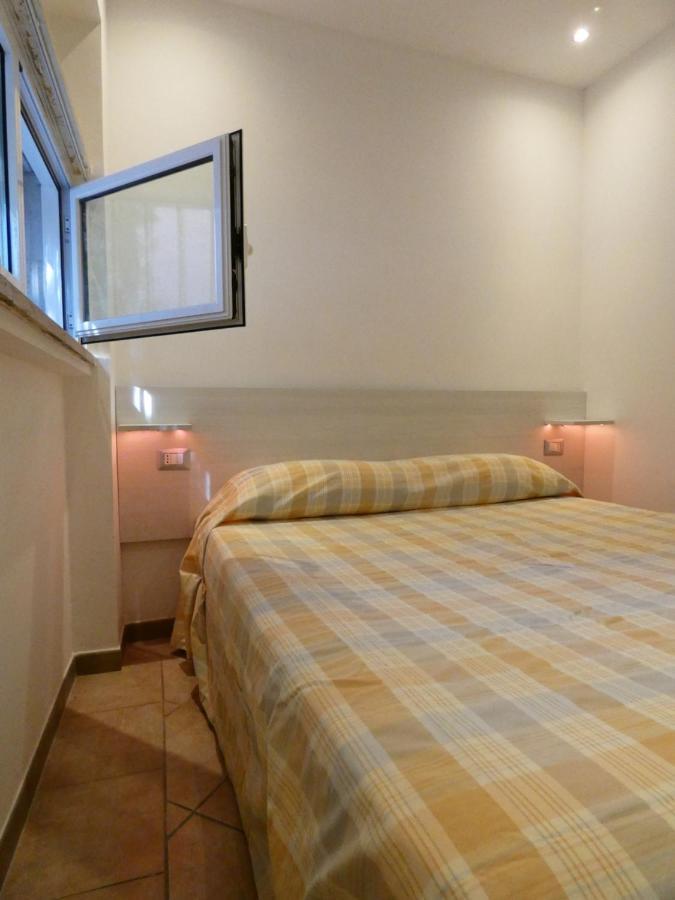 Le Dimore Di Esiodo Rome