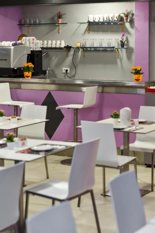 Hotel Bella 3*