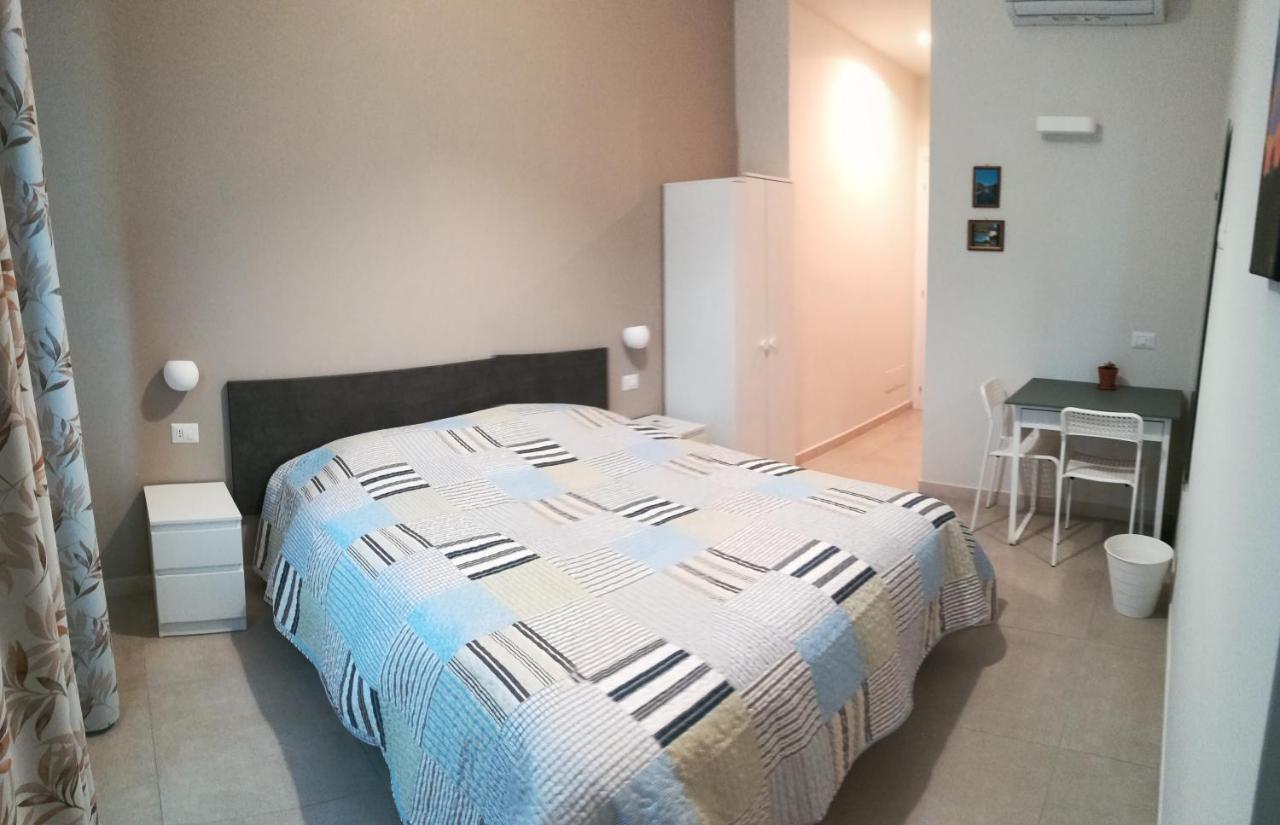 A Casa Da Cri Bed & Breakfast *