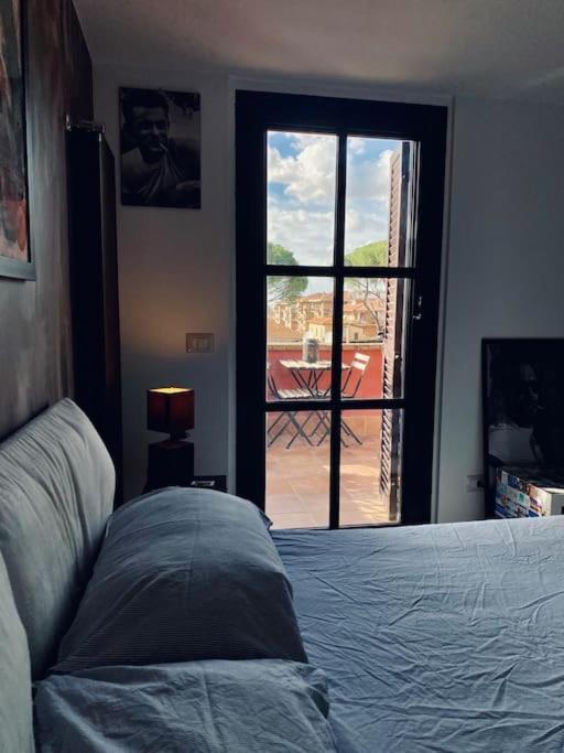 Industrial Loft Nella Periferia Di Apartamento
