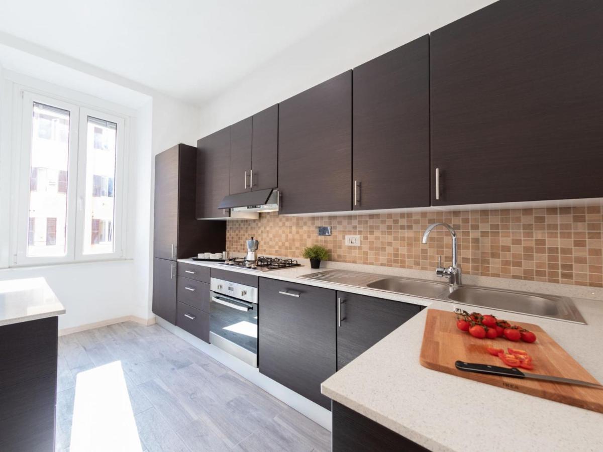 The Rent - Spacious Near Termini Station Apartamento Roma