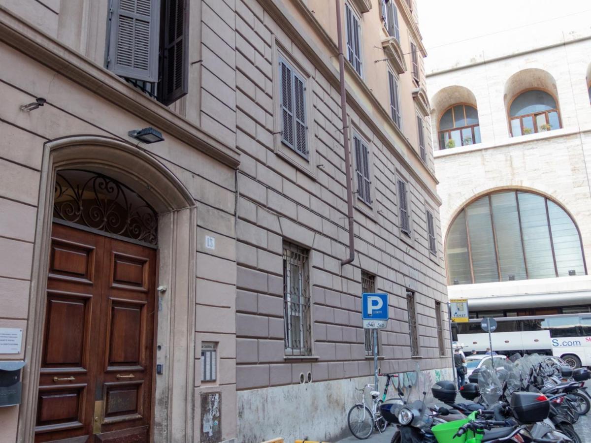 The Rent - Spacious Near Termini Station Roma