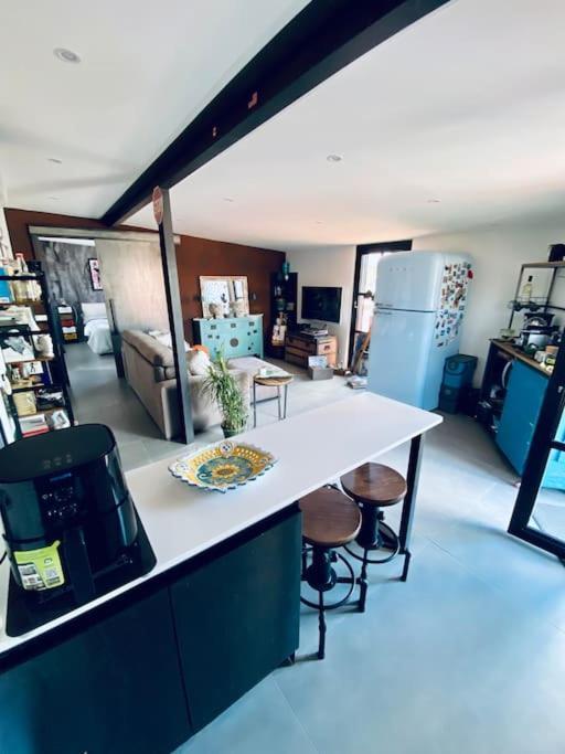 Industrial Loft Nella Periferia Di * Roma