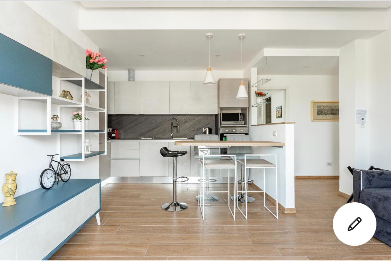 Alpharomaholidays Apartment Rome