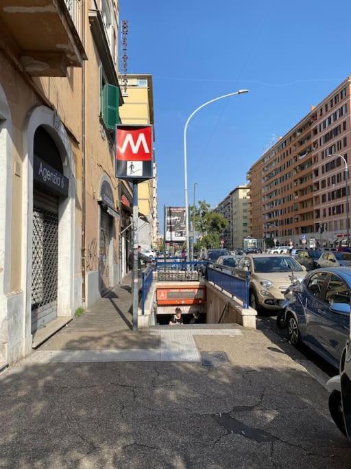 Apartment Luminoso Monolocale A 2 Passi Dalla Metro A Rome