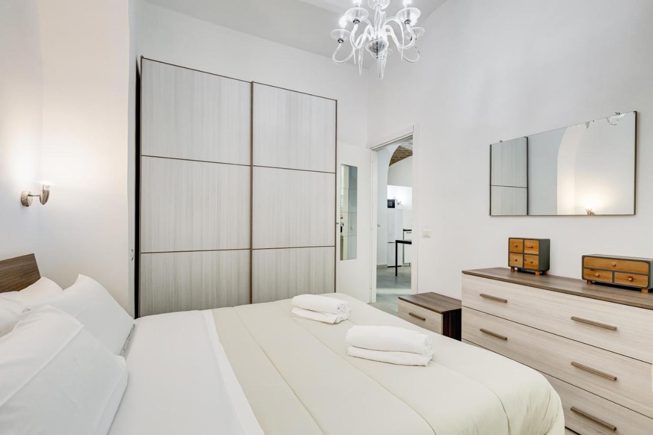 Cosy Apartment- Colosseum- Termini Railway Apartment *