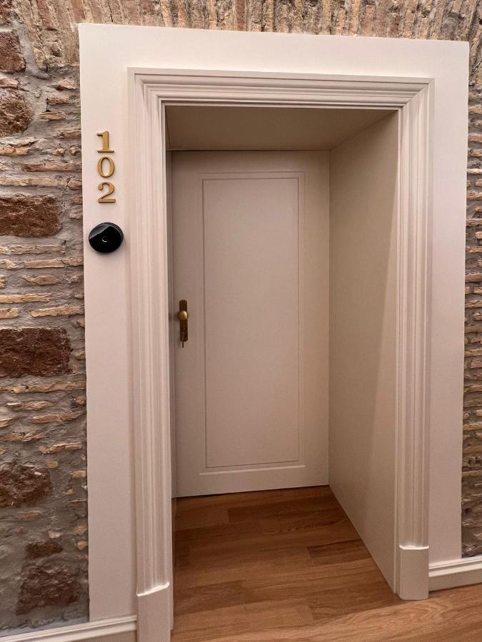 Martina Guest house *