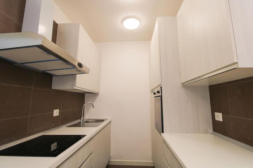 Delicious 2 Bed And Garden By Yh Appartement *