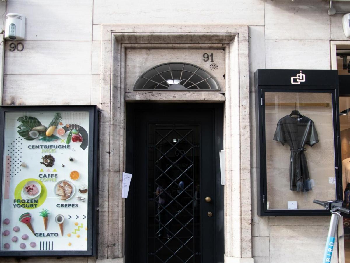The Rent - Stylish One-bedroom In Piazza Barberini * Rome