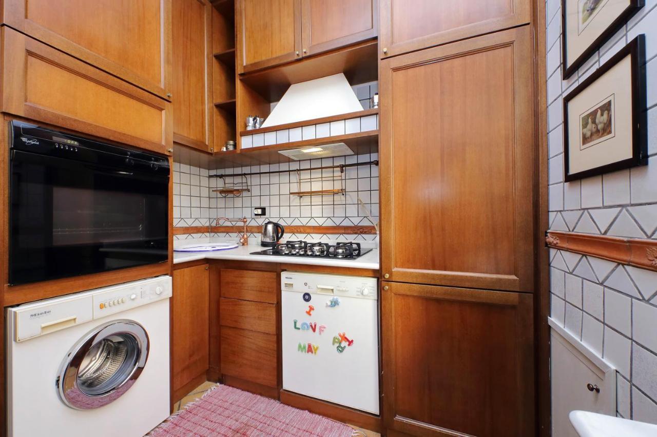 Bed & Breakfast Bellezza Al Colosseo - & Apts 3*