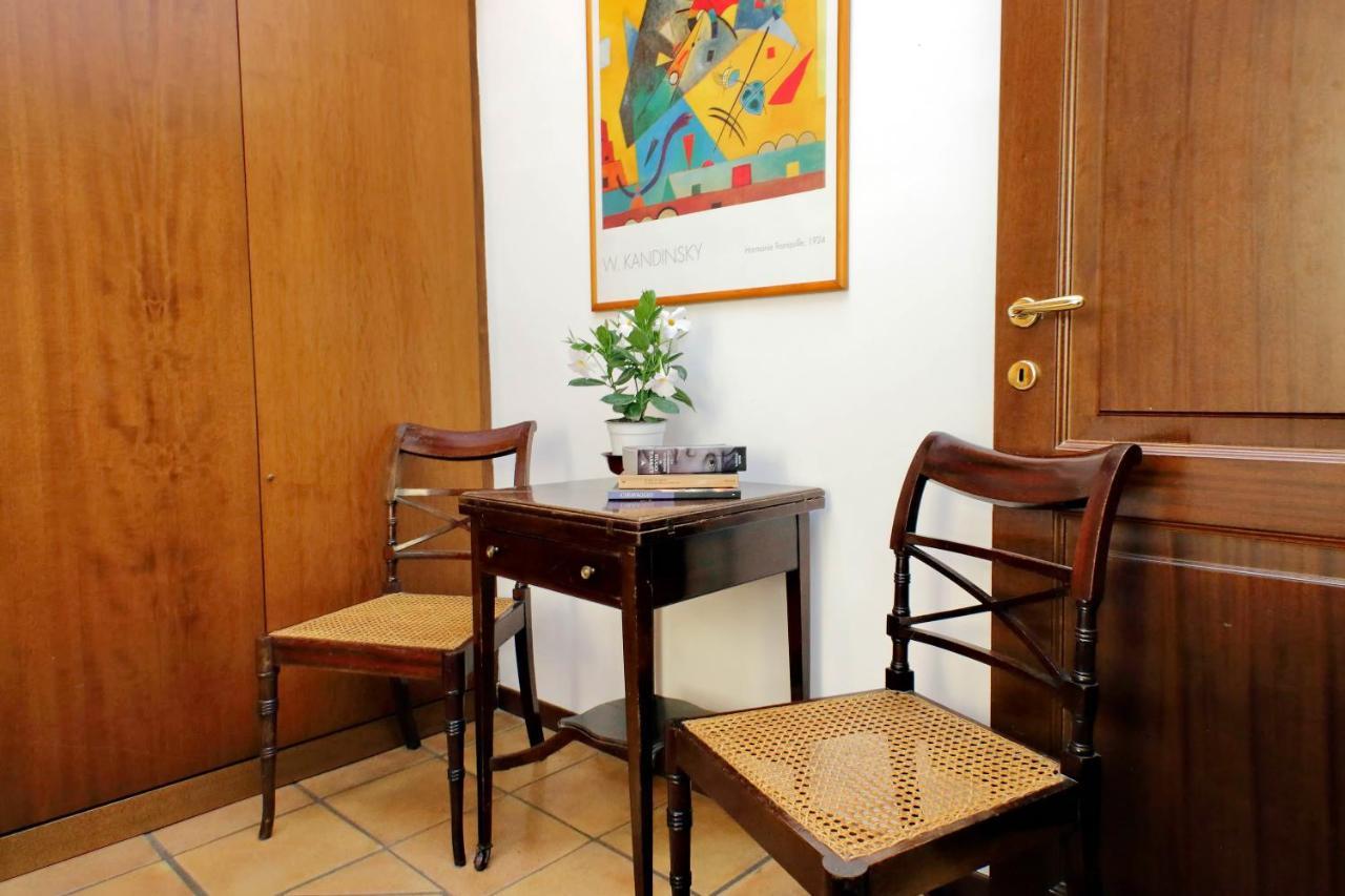 Bed & Breakfast Bellezza Al Colosseo - & Apts 3*