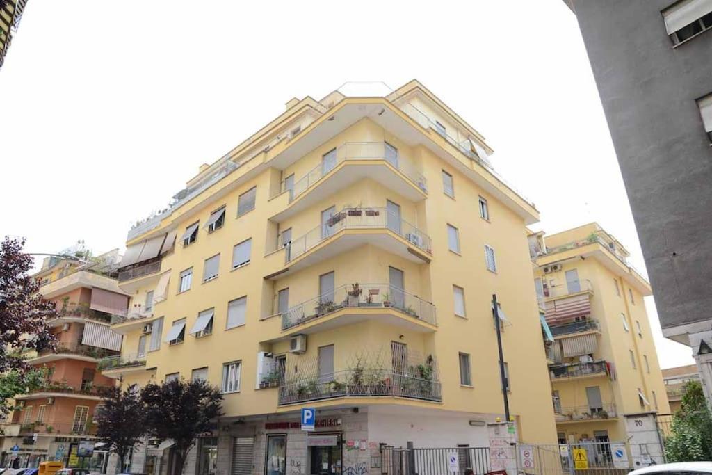 Casa E Per Vacanze Jenner * Rome