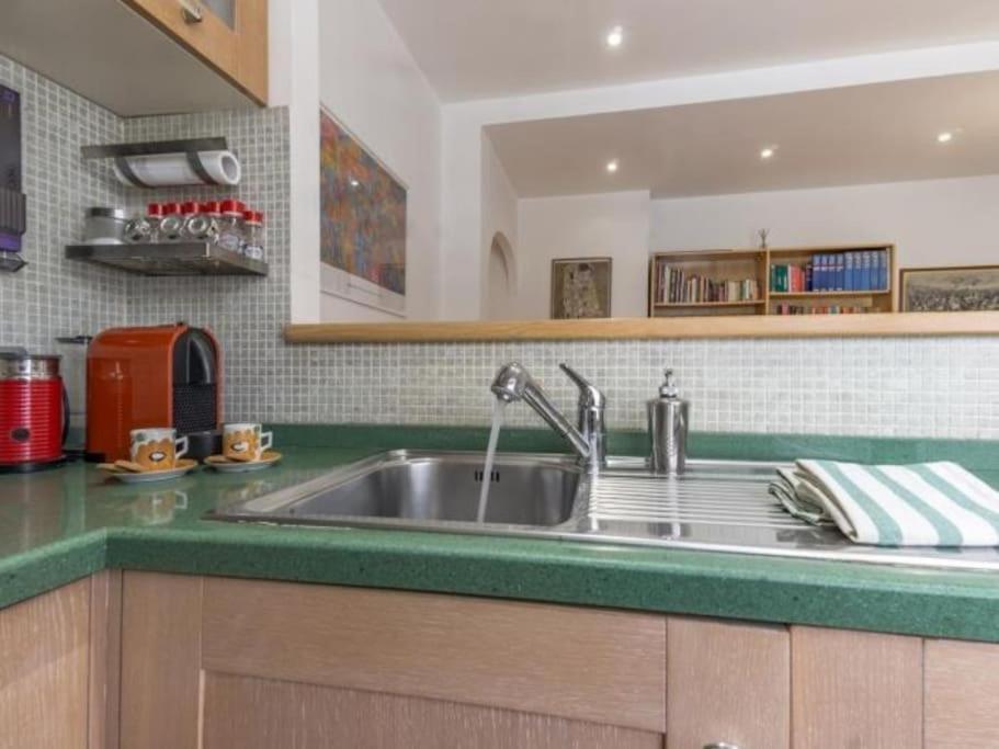 Ottimo Per Policlinico Gemelli, Non Lontano Da San Pietro Apartment