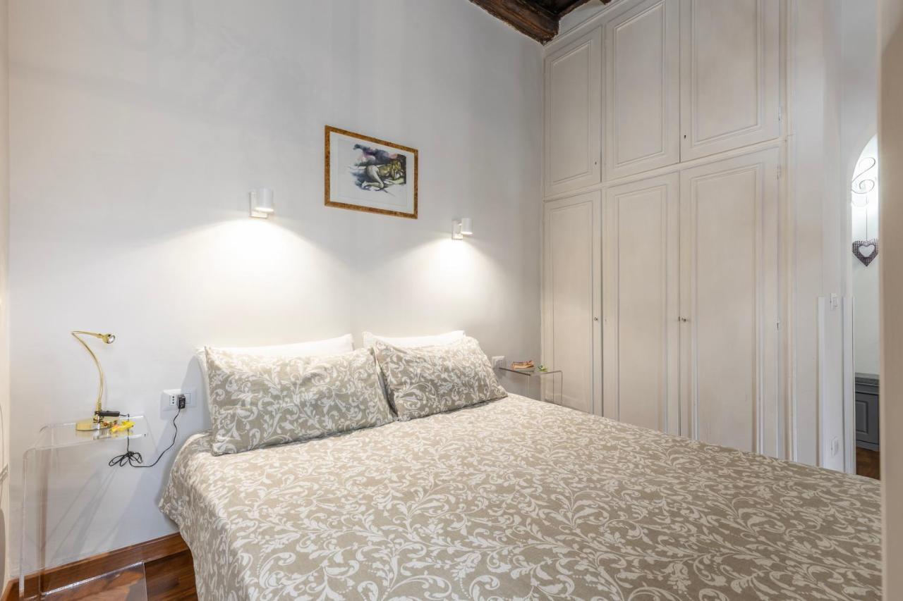 Trastevere House With Balcony,quiet New Roma