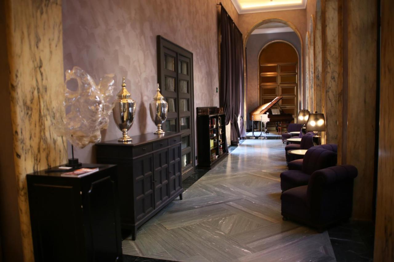 Th - Carpegna Palace 4*