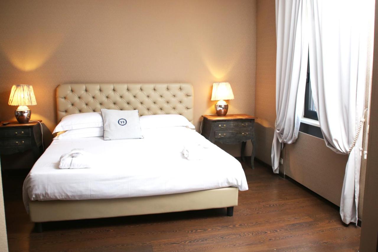 Th - Carpegna Palace 4*