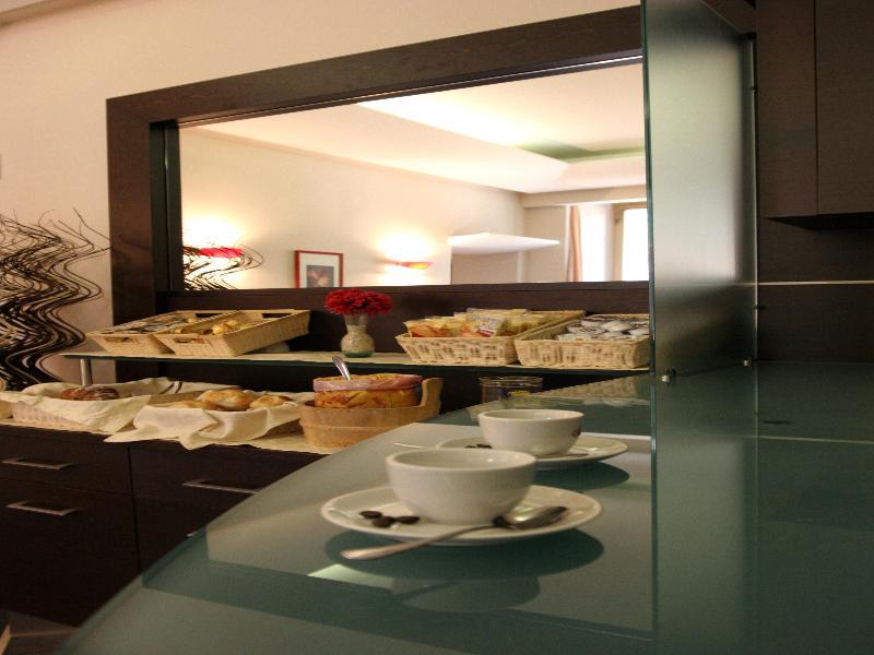 Garda 3* Rome