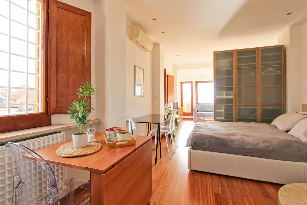 Spanish Steps View Apartment Rome
