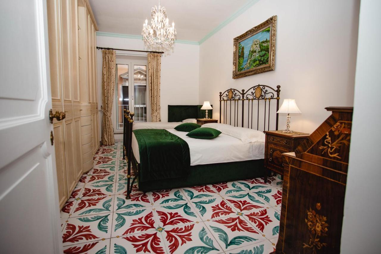 Delfini Trevi House Guest house