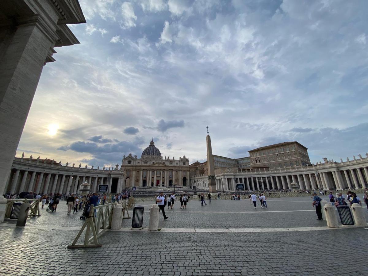 La Petite Sissi Vaticano Rome