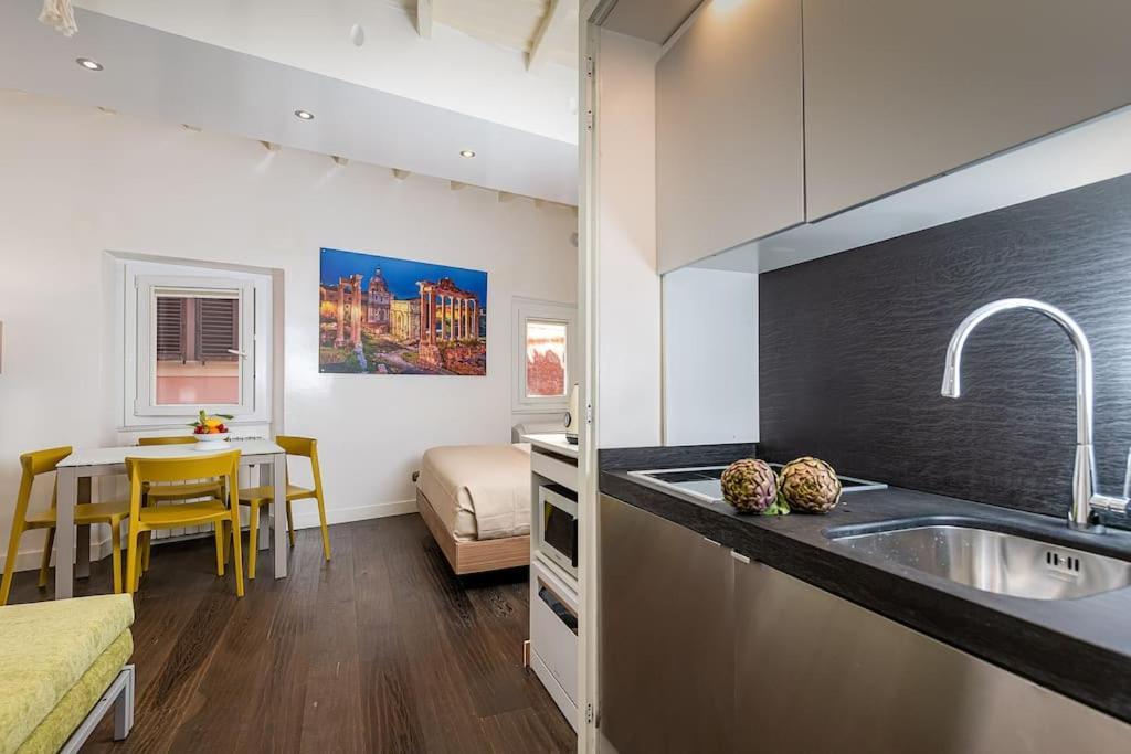 Apartment New! Lovely 1 Min From Campo De' Fiori *