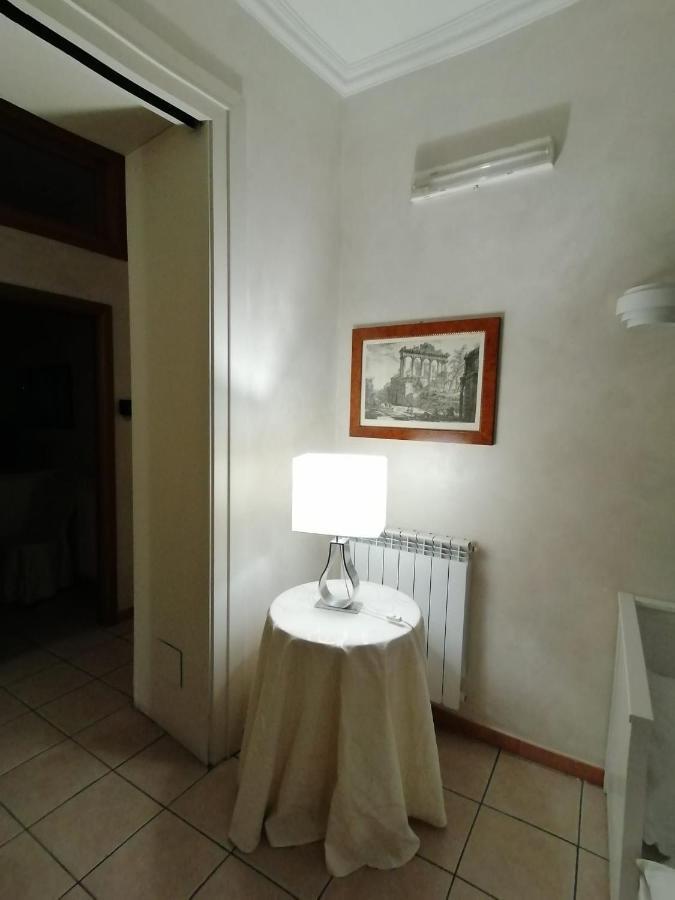 Julia Apartment *