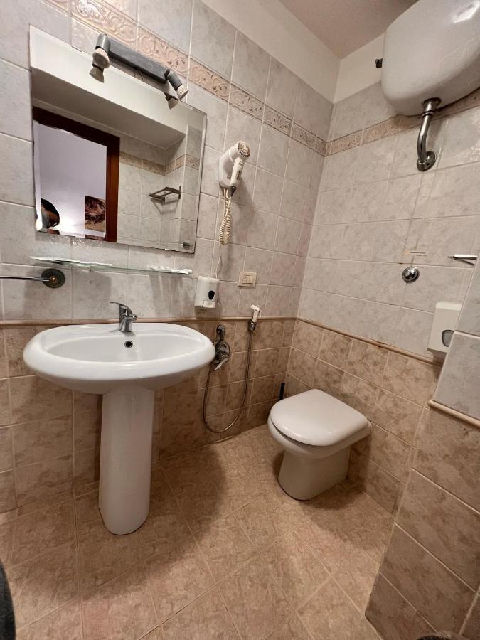 Alius&freerome Rome