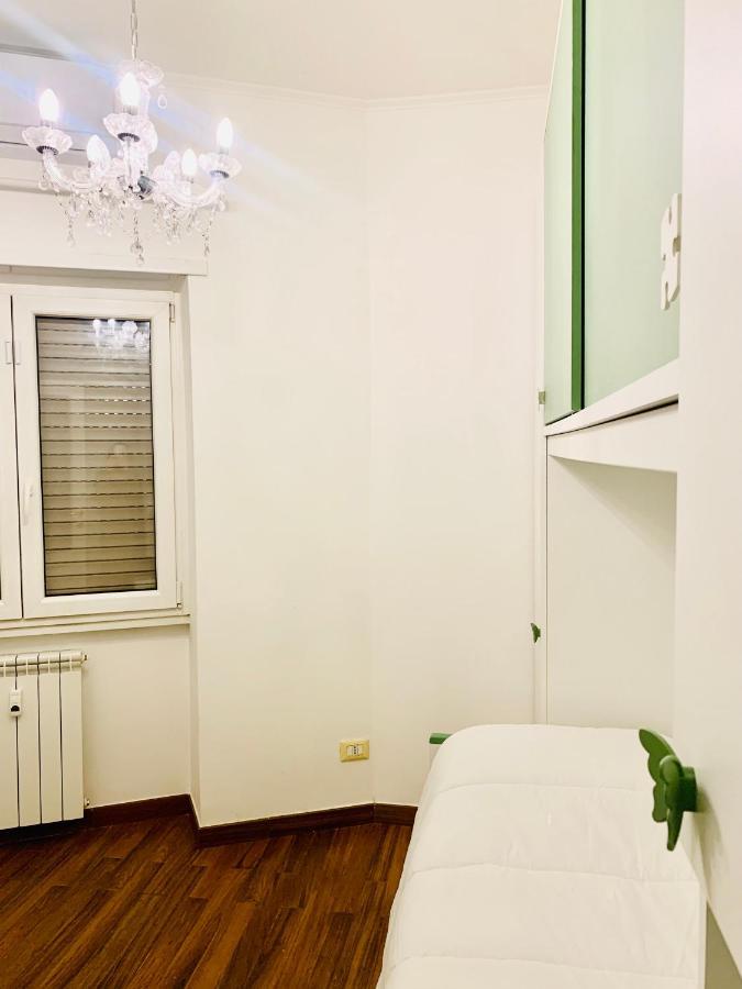 Apartment St. Peter's Stone
