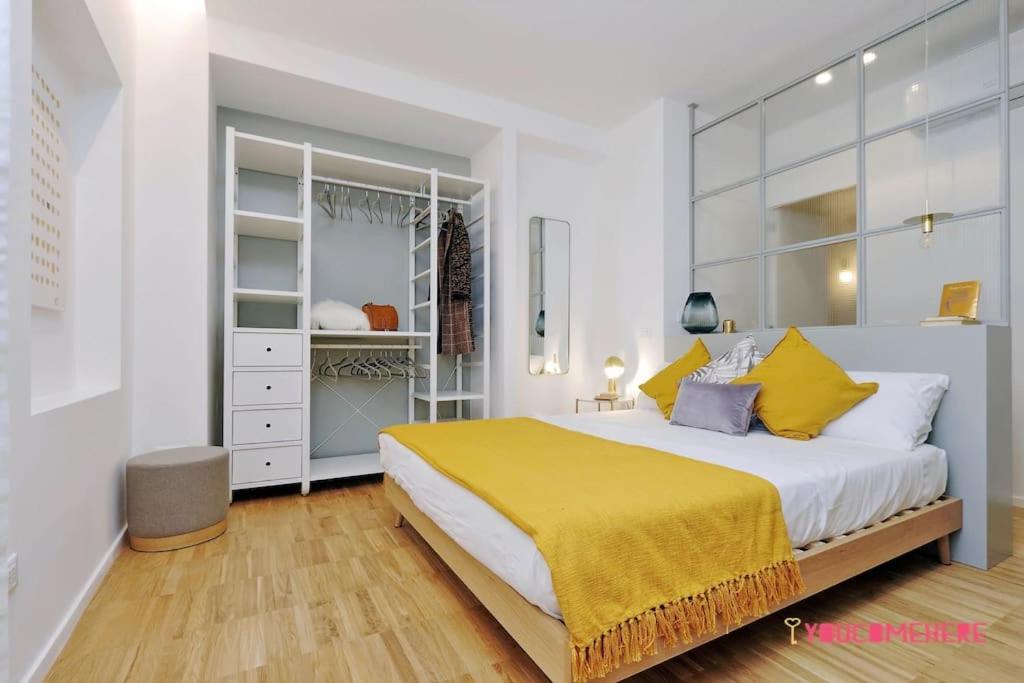 Ych-renovated And Design Flat Close To The Center * Roma