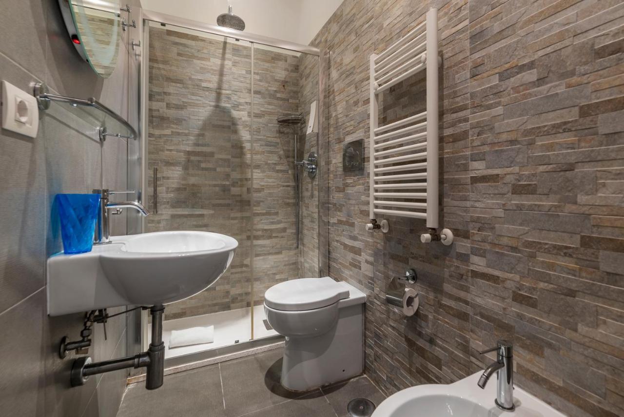 Apartment Frattina 1 - Fromhometorome Rome