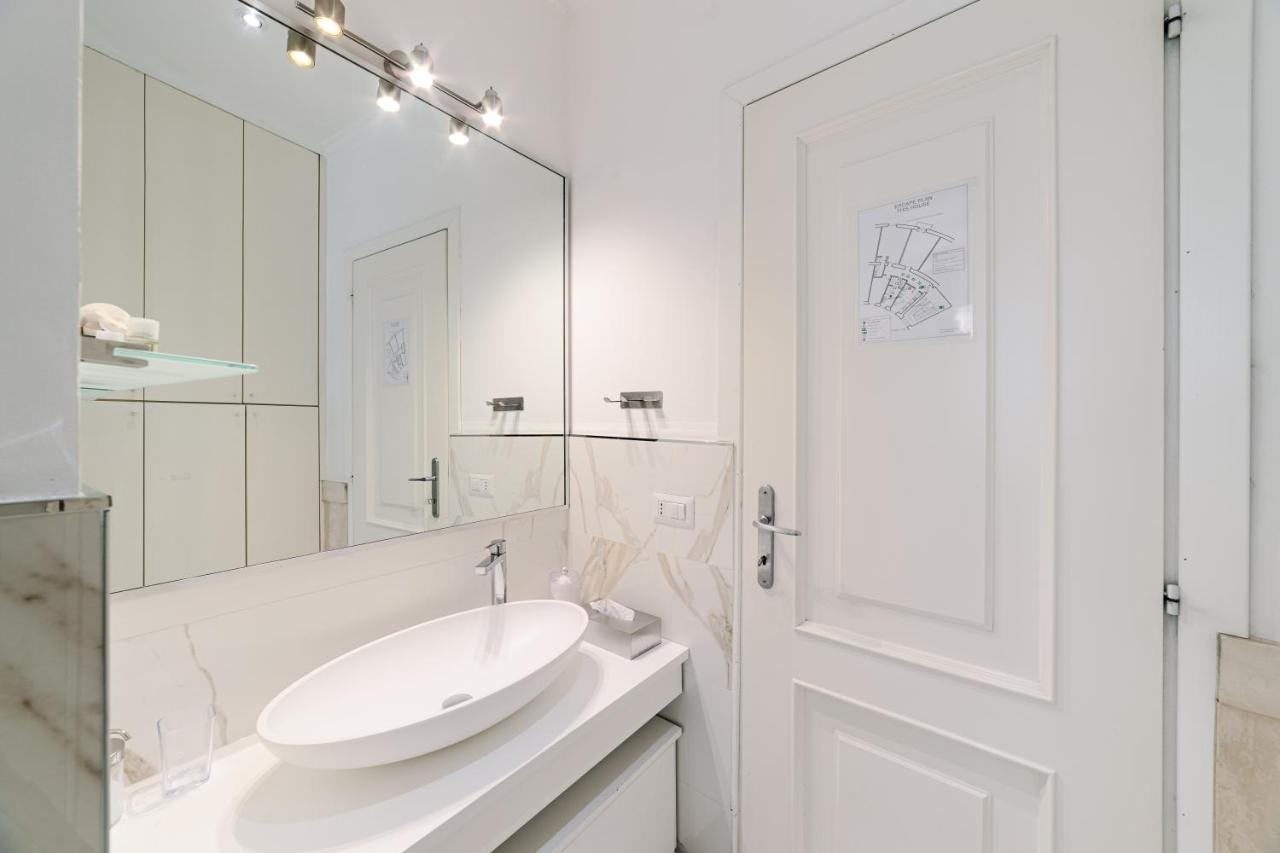 Apartment Saint Peter House Station Rome