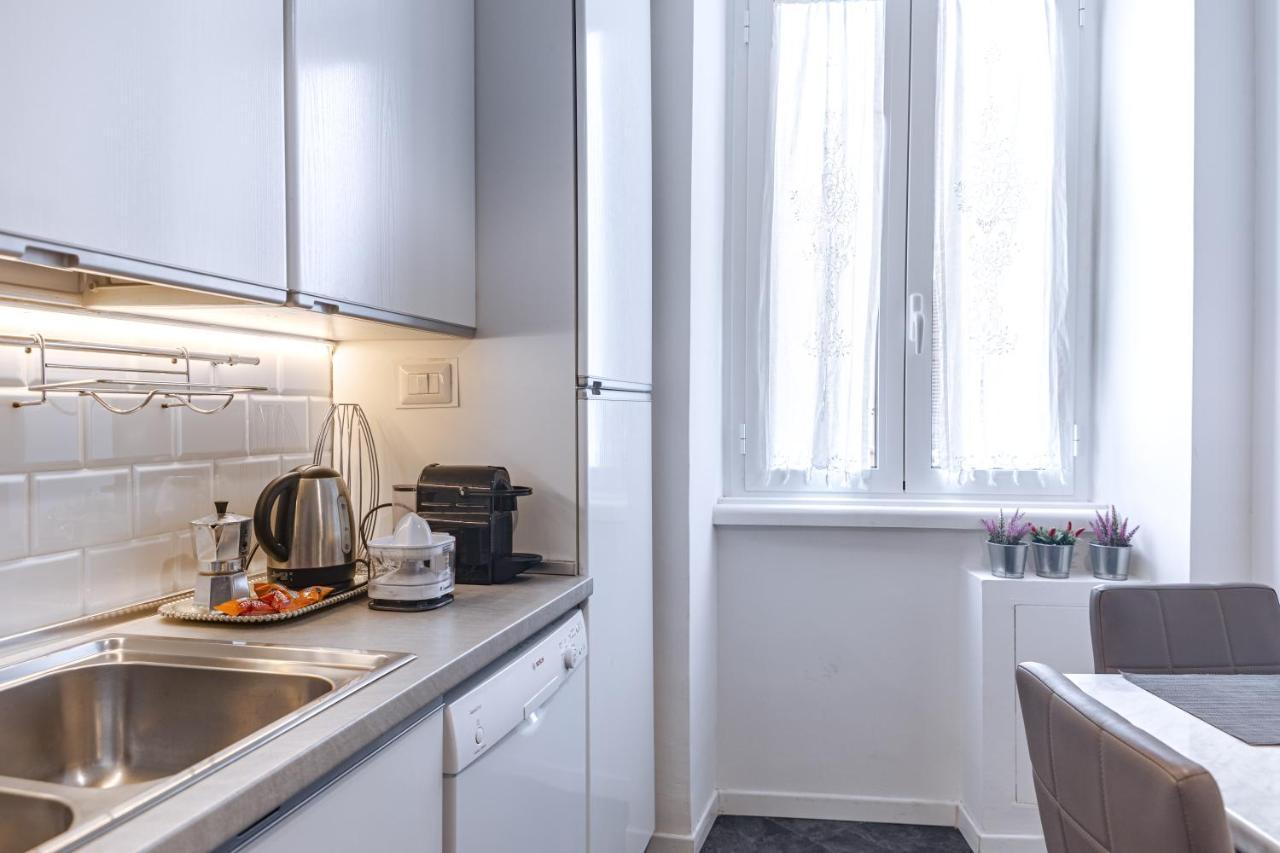 Apartment Saint Peter House Station Rome