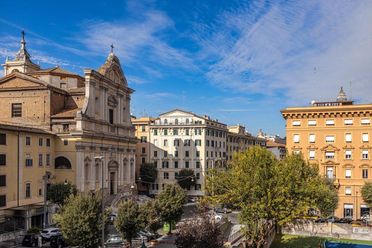 Apartment Saint Peter House Station Rome