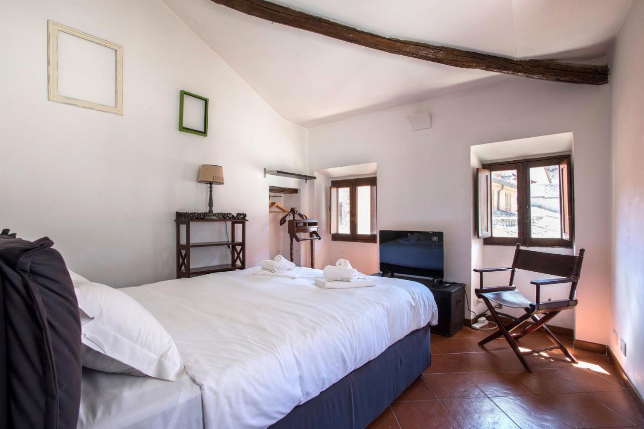 Savelli Attic Apartment