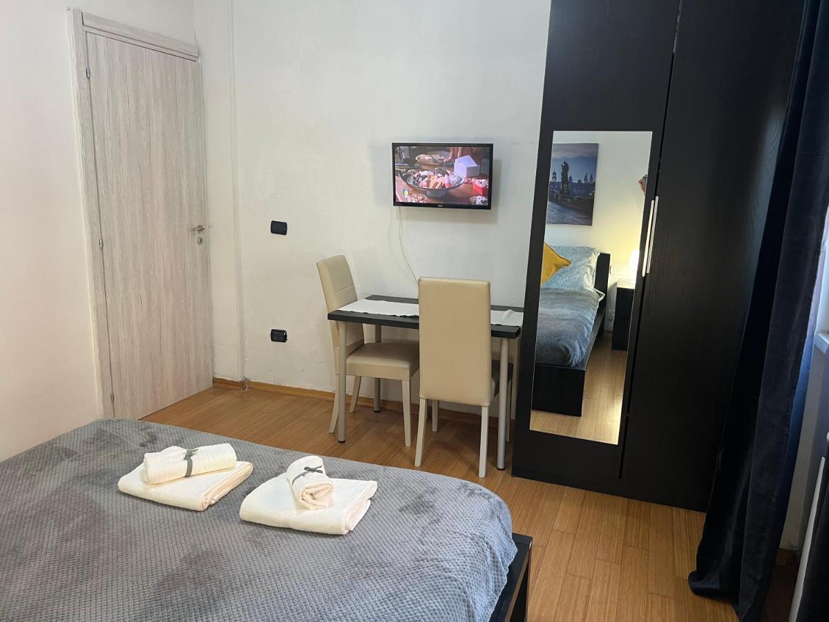 Centro Metro Rebibbia Guest house *