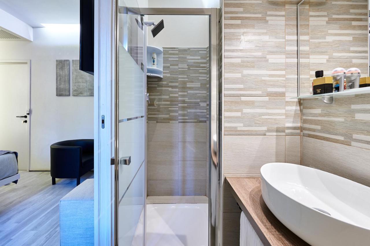 230 Luxury * Rome