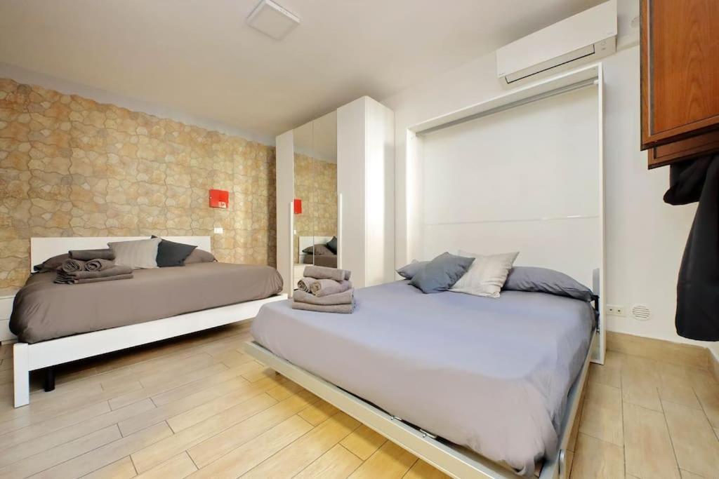 Apartment Vatican Flat Spacious Cozy With Court