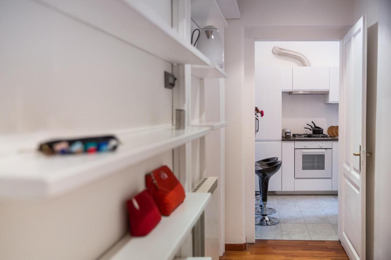 Spacious With Sunny Terrace Near Vatican Apartment Rome